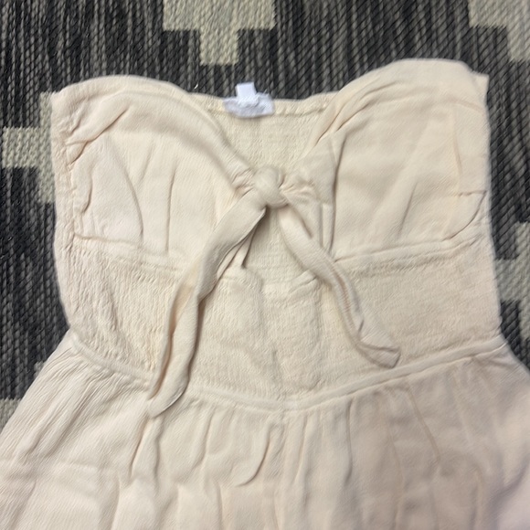 Lelis Medium Shorts Romper Cream Color - Picture 2 of 4